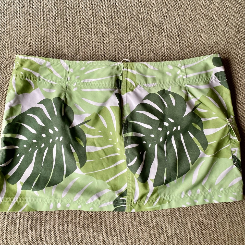 Island Company Women's L Size Casual Skirt
